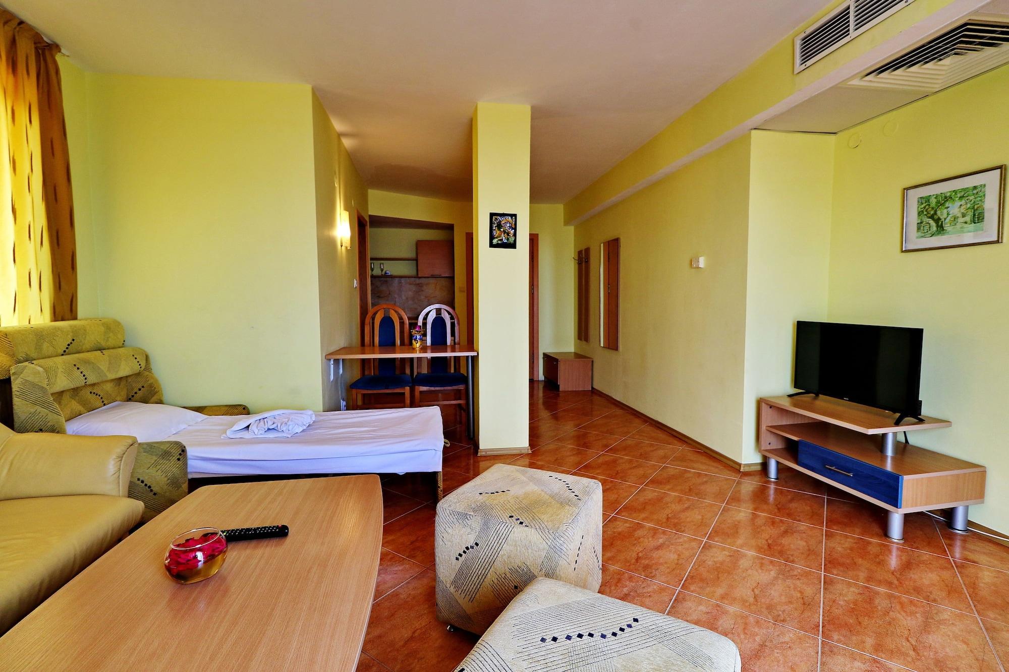 Ξενοδοχείο Bora Bora 3*
