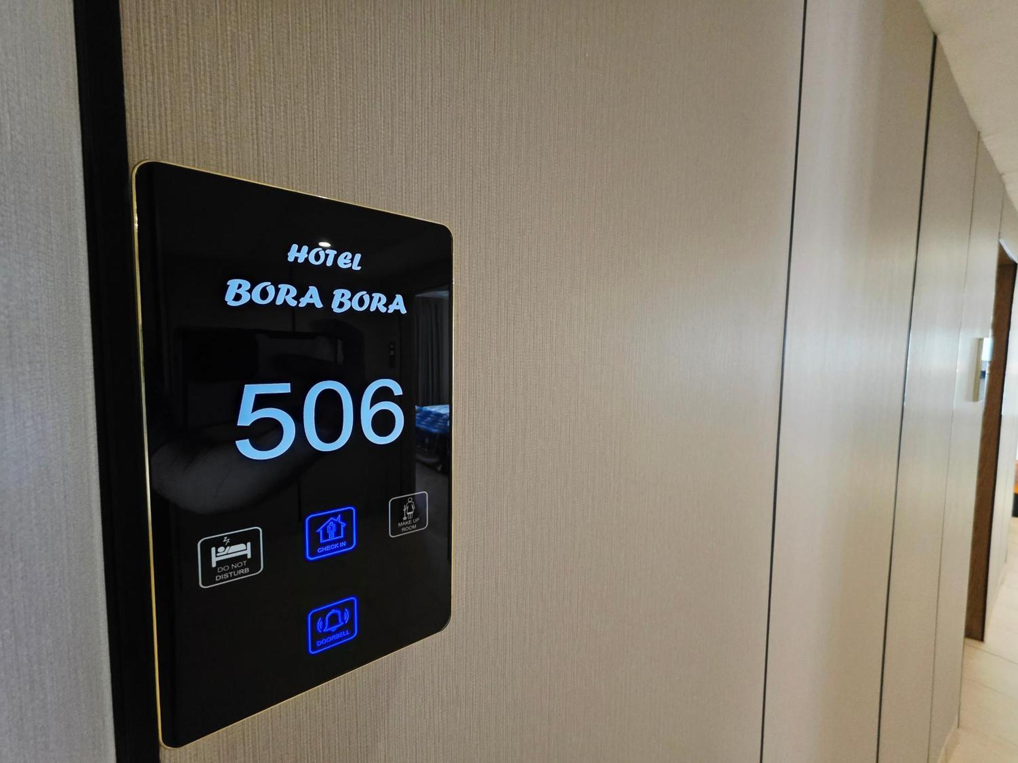 Bora Bora 3* Σάνι Μπιτς
