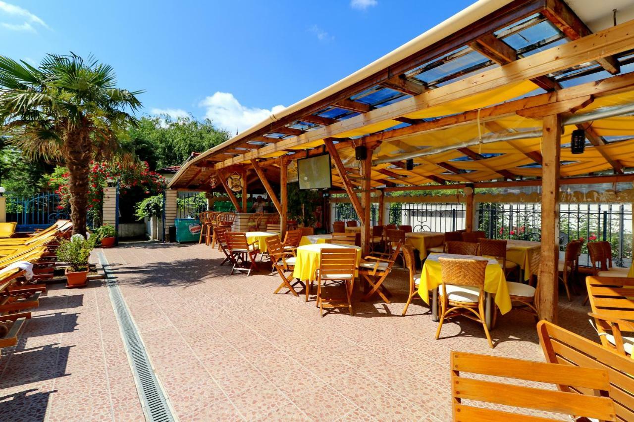 Bora Bora Ξενοδοχείο 3*