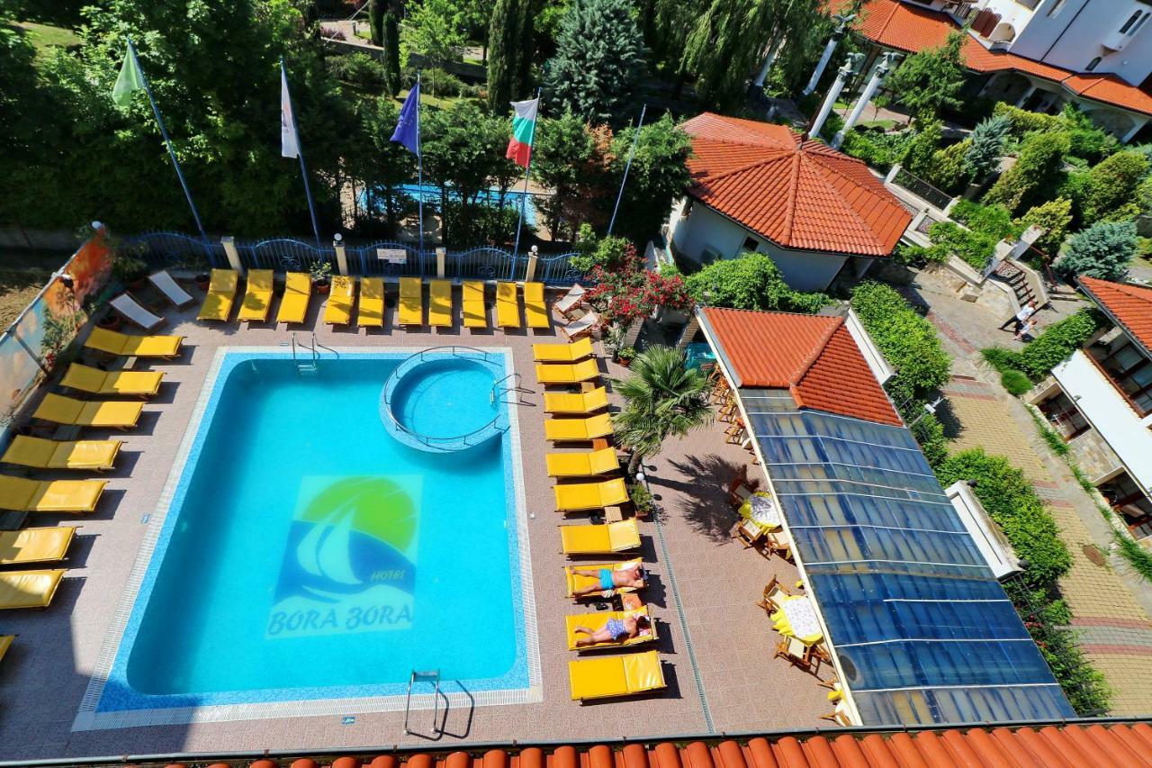 Ξενοδοχείο Bora Bora 3*