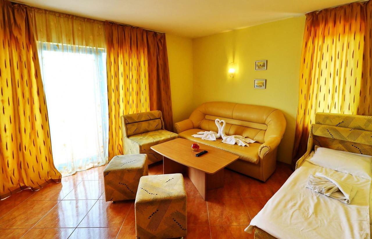 Bora Bora 3* Słoneczny Brzeg